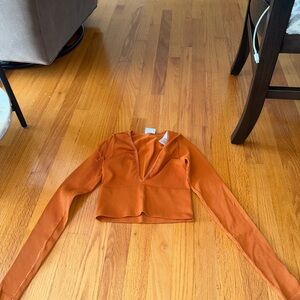 BDG Rust Long Sleeve V-Neck Size Small